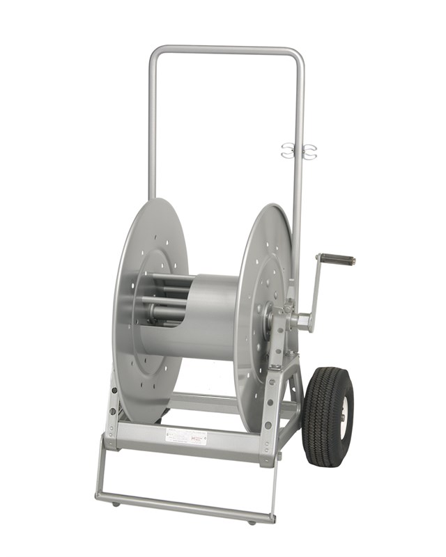 Reel Extra Large, Portable: Pneumatic tires - CWR-A12
